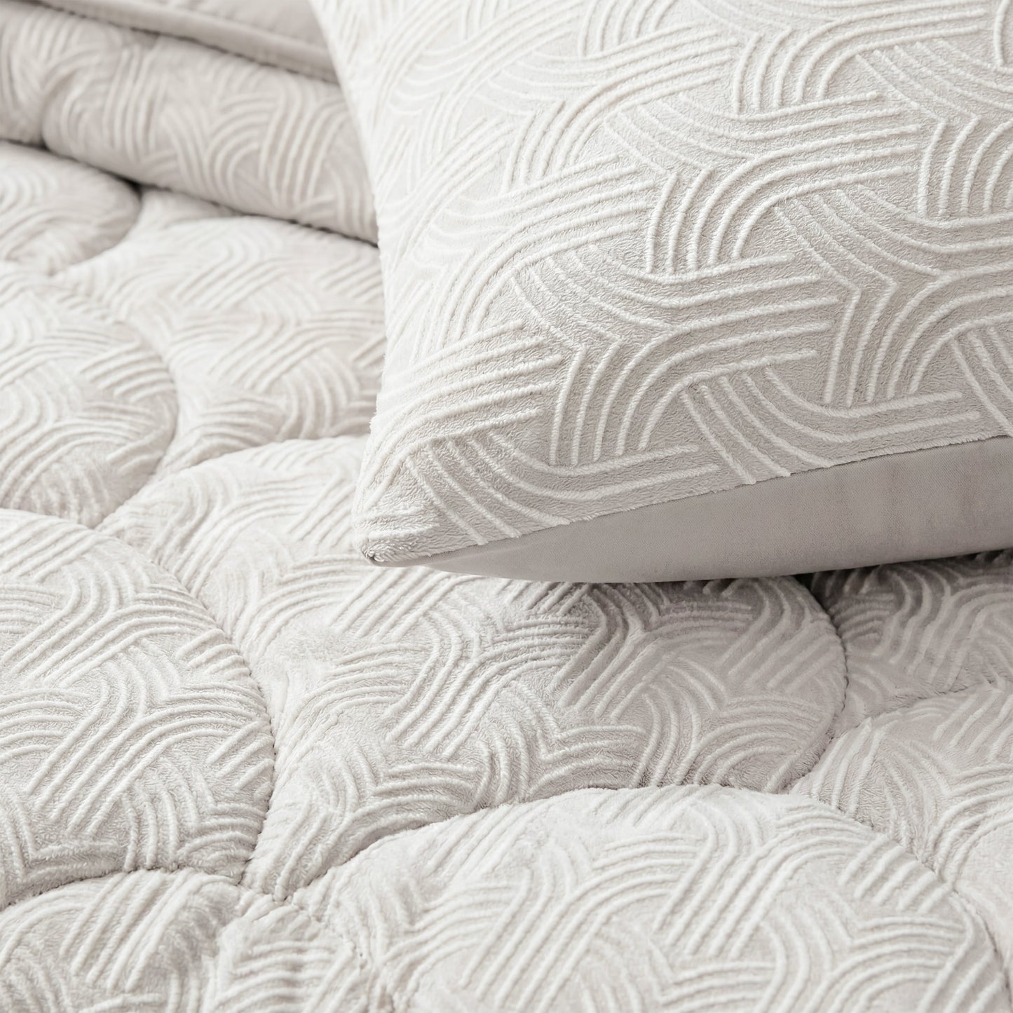 Zelesta Special Flannel Luxe Pillowcases Set Of 2 - Cream