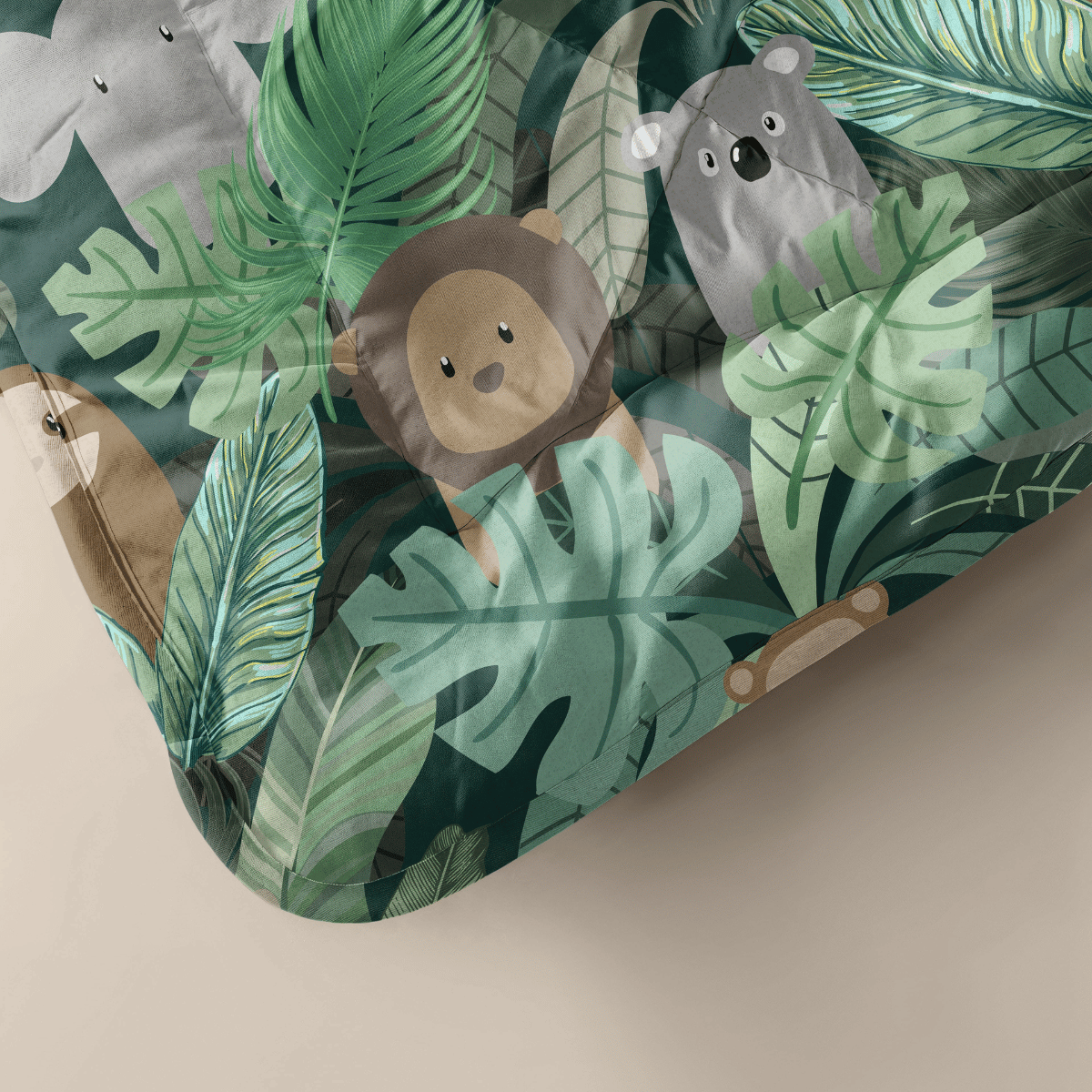 Zelesta Comfort Kids Duvet - Jungle Fantasy, product shot showing the jungle fantasy print with exotic animals and plants