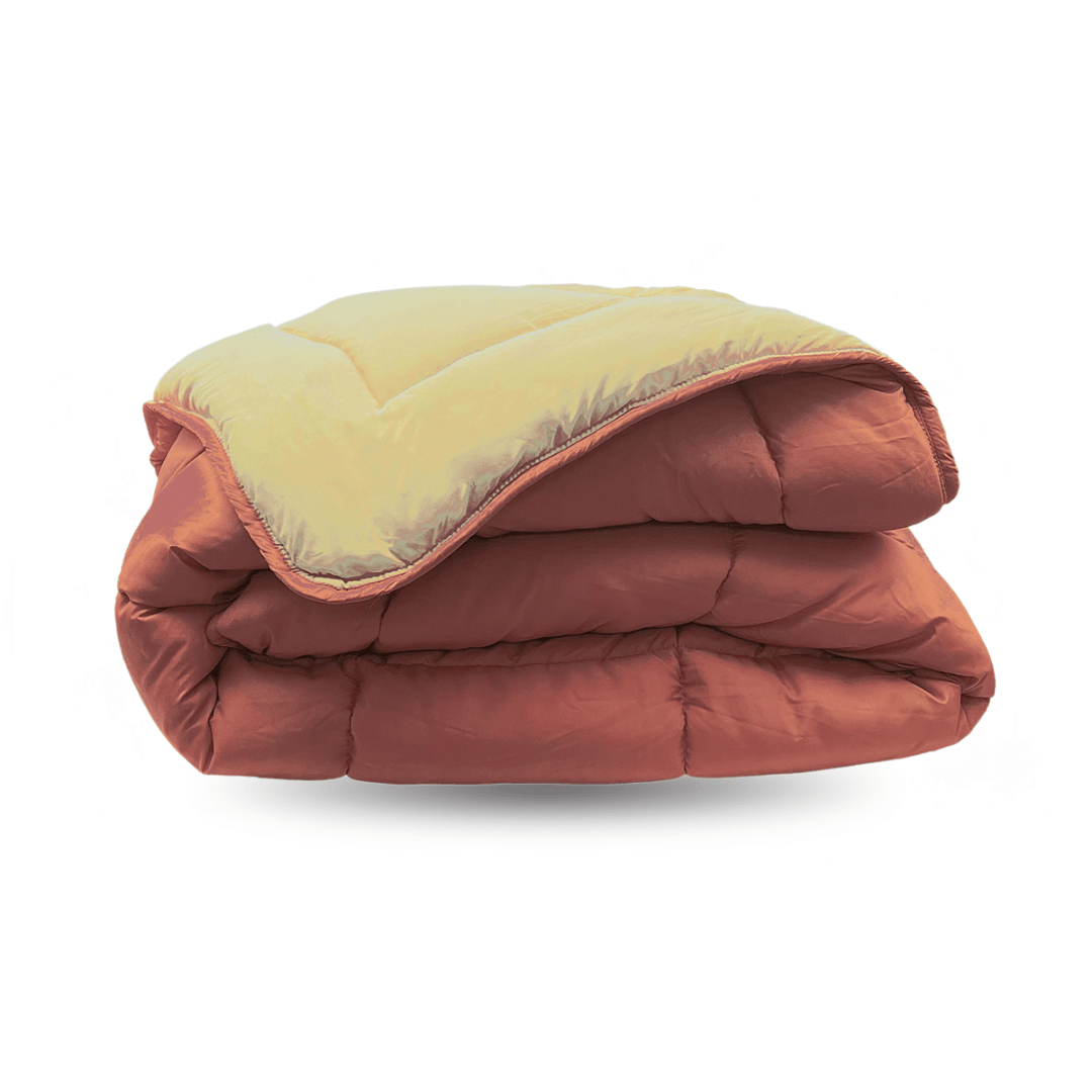 Zelesta Comfort Kids Duvet - Sand Beige & Terracotta, lifestyle photo in a children's bedroom
