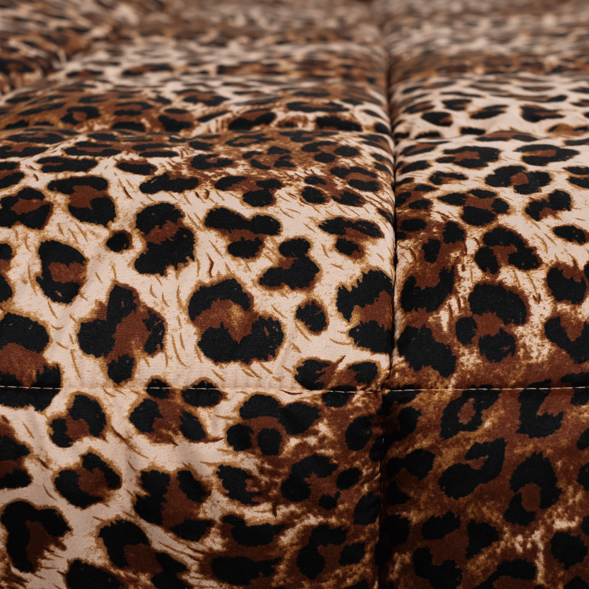 Zelesta Comfort Design Duvet - Jaguar Skin