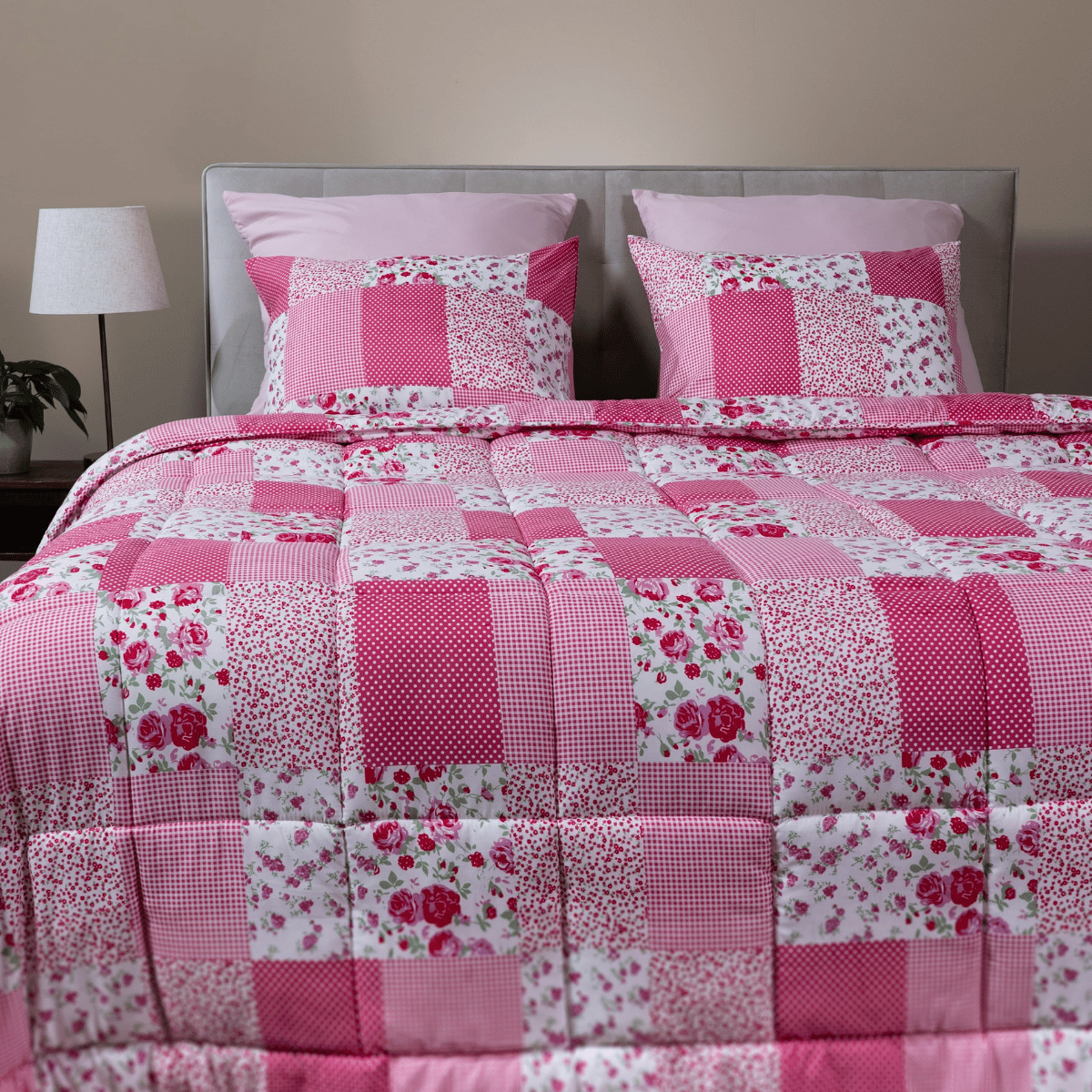 Zelesta Comfort Design 4-Season Duvet - Patchwork Pink image