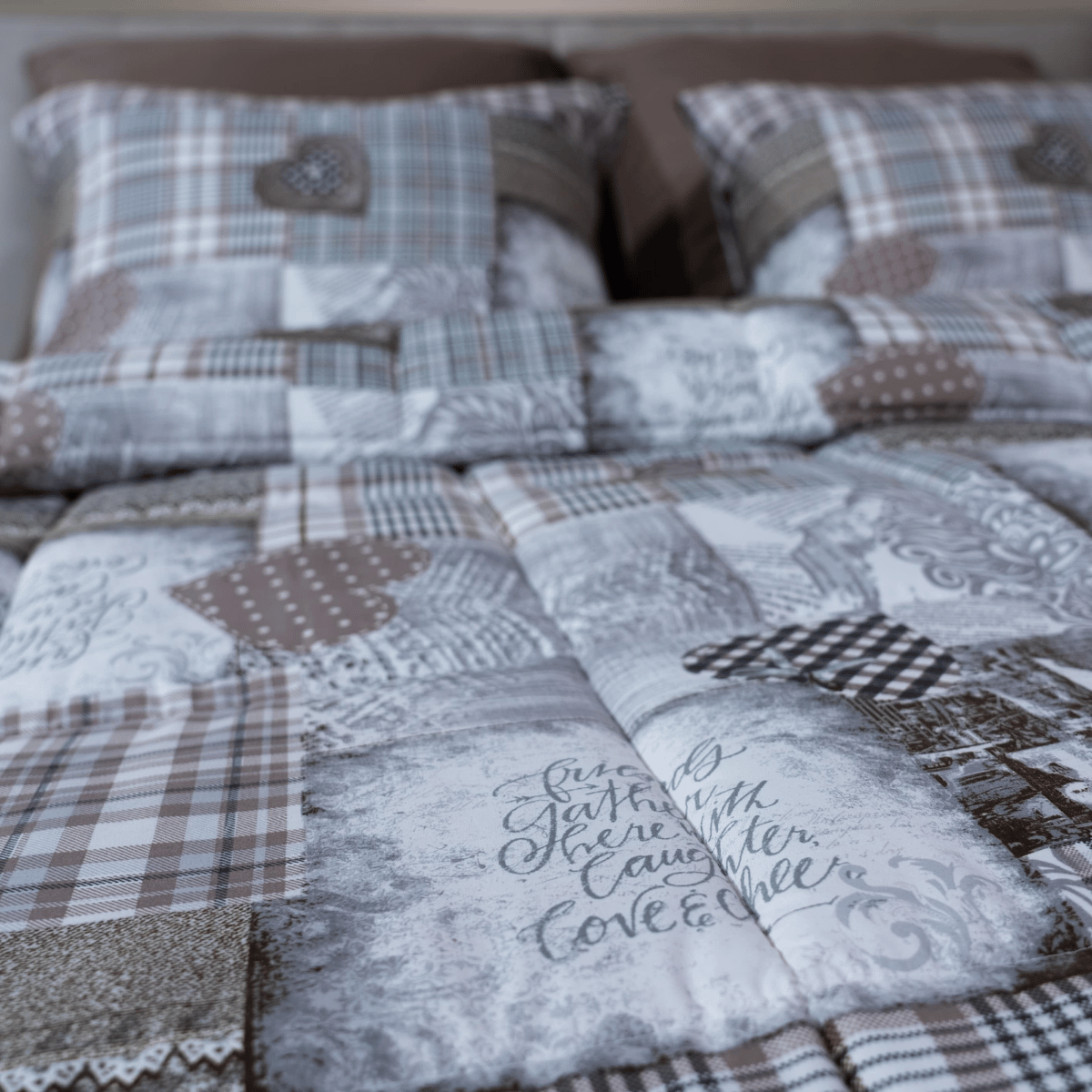 Zelesta Comfort Design Couette - Cœurs en patchwork