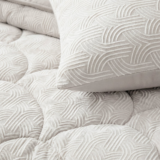 Zelesta Special Flannel Luxe Pillowcases Set Of 2 - Cream, lifestyle bedroom view