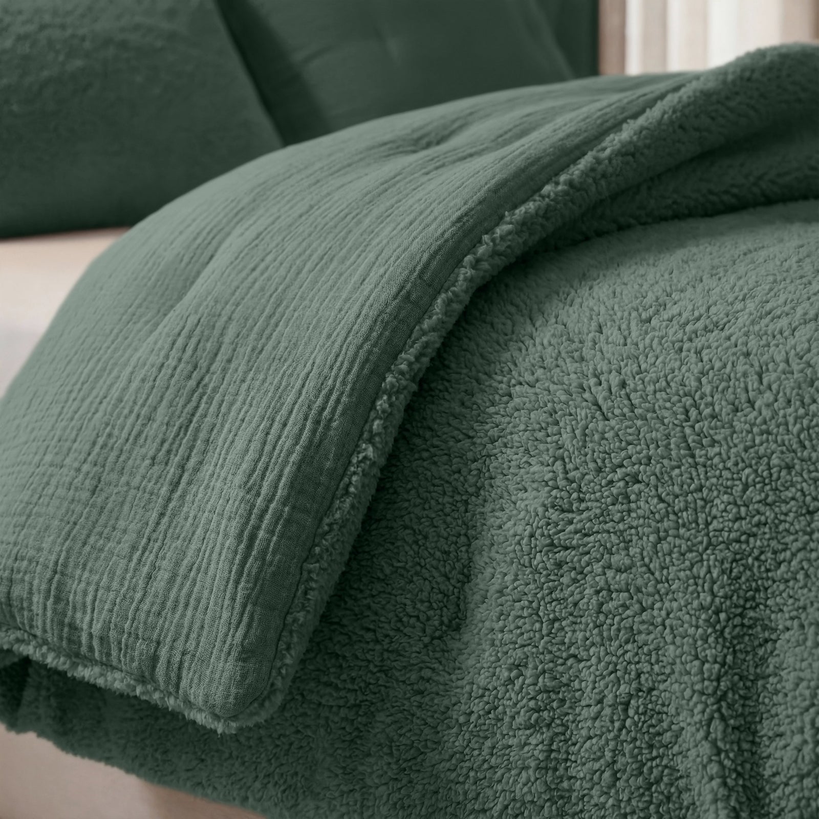 Zelesta Special Teddy Cotton Muslin Duvet - Green, alternate lifestyle bedroom view