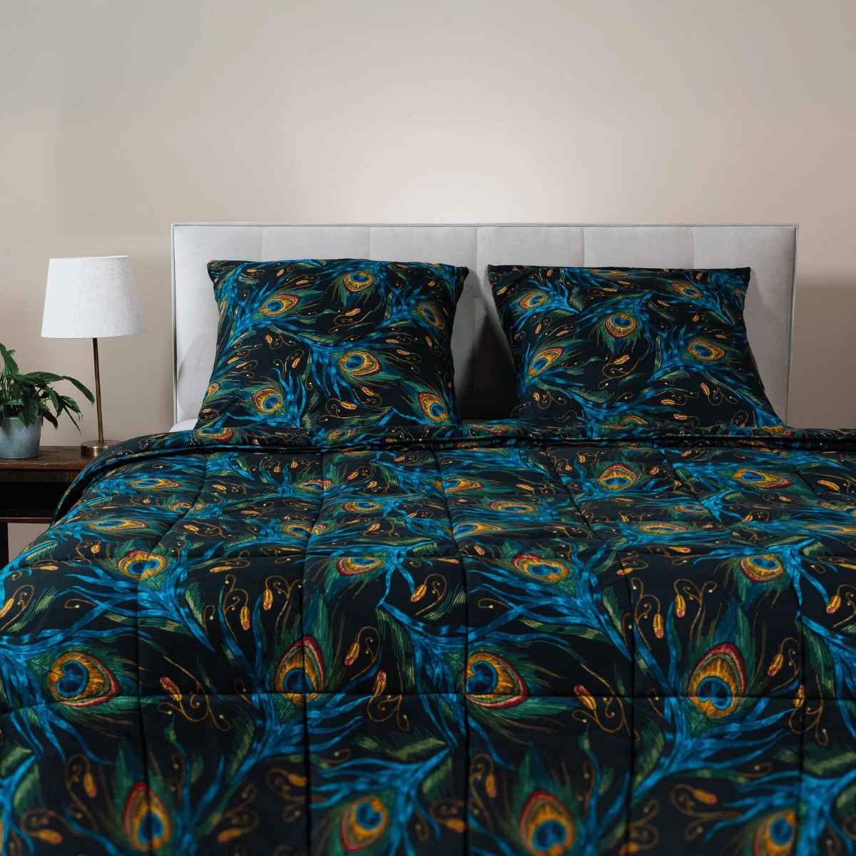 Zelesta Comfort Design 4-Season Duvet - Peacock Feathers image