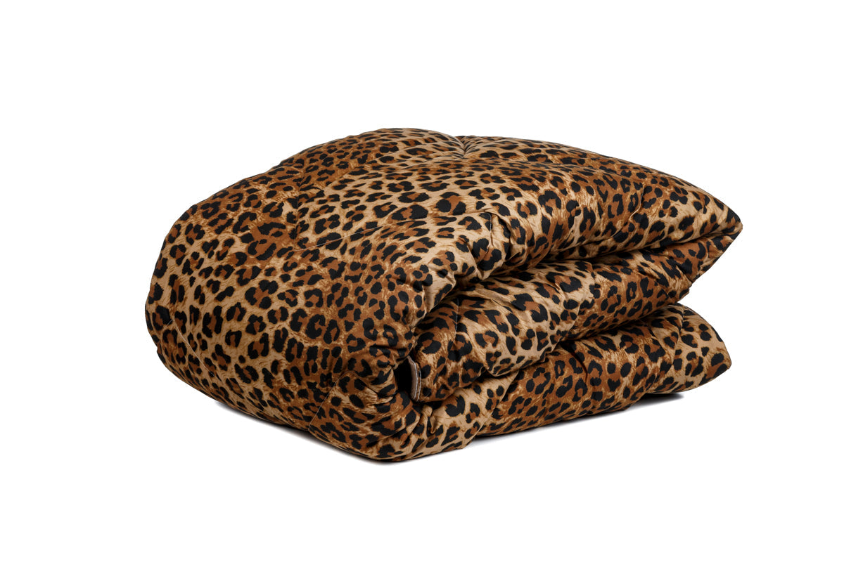 Zelesta Comfort Design 4-Season Duvet - Jaguar Skin image