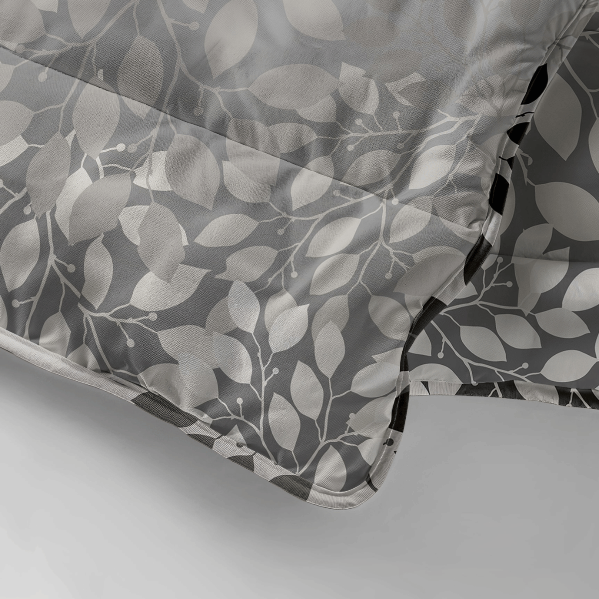 Zelesta Everyday Design Duvet - Silver Wilderness
