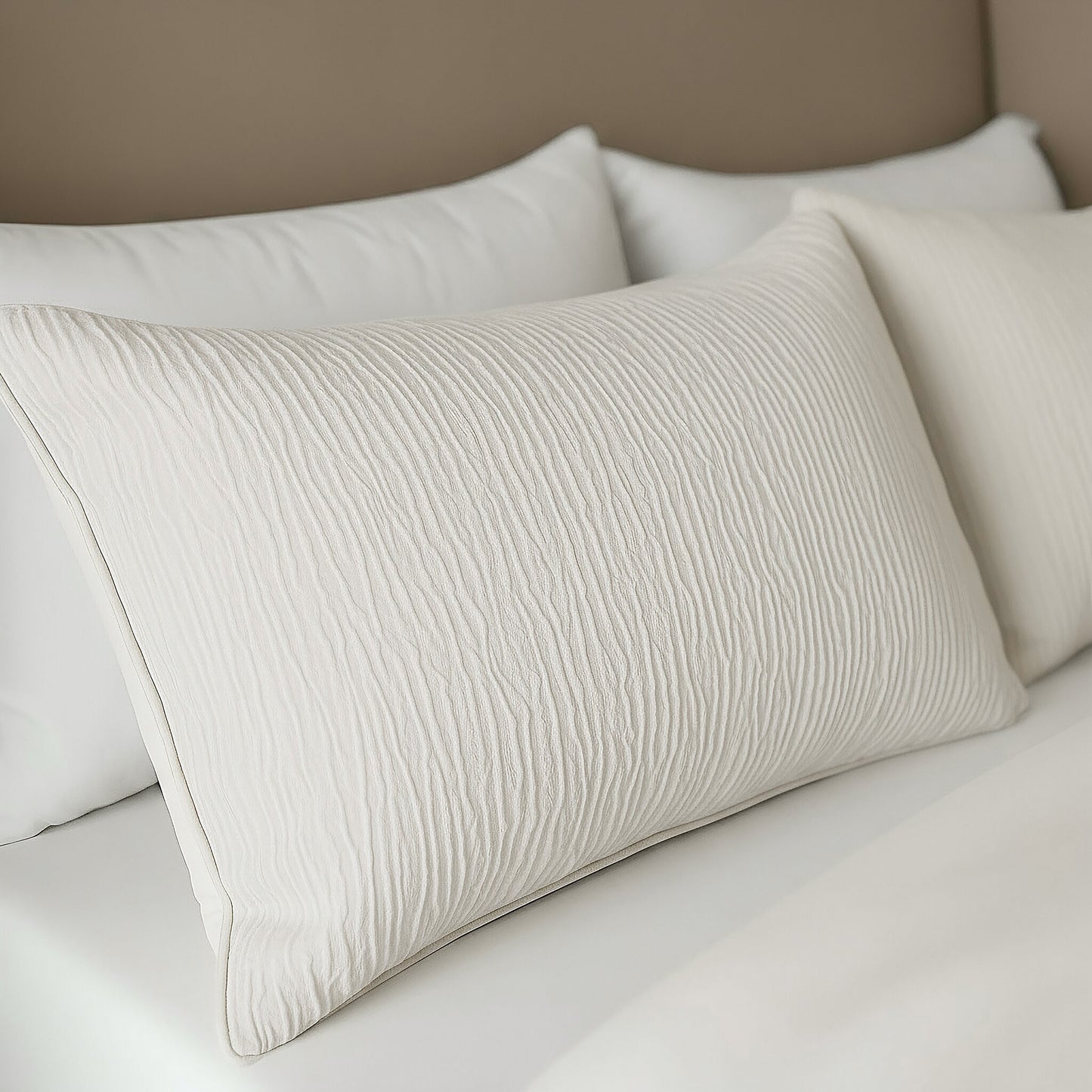 Zelesta Special Velvet Chic Pillowcase Set Of 2 - Beige