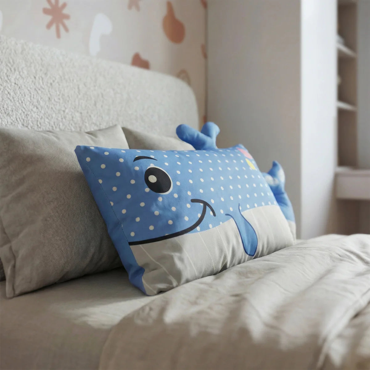 Zelesta Kids Wally The Whale Pillow - Blue/Gray image