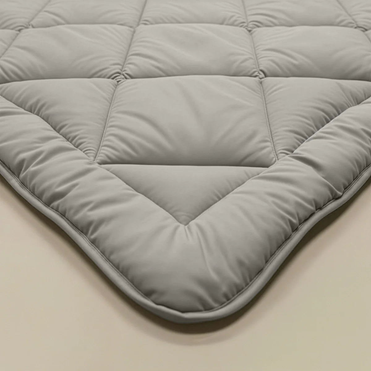 Zelesta Comfort Uni Diamond Duvet in Sand Beige on a neatly made bed