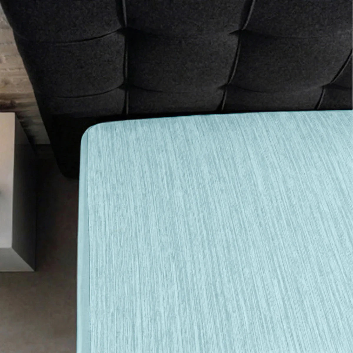 Zelesta Special Cooling Blend Fitted Sheet in Fresh Mint Green on a white background