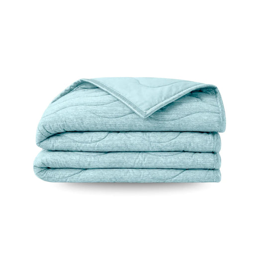 Zelesta Special Cooling Blend Summer Duvet - Fresh Mint Green folded on a white background