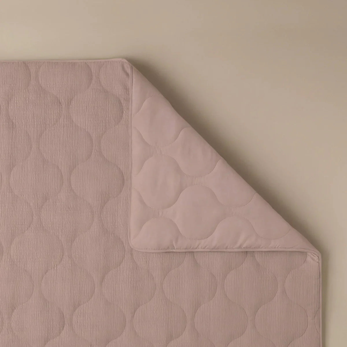 Zelesta Special Seersucker Summer Duvet - Powder Pink folded on a white background, alternate view